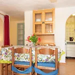 Runcina 1 דירה